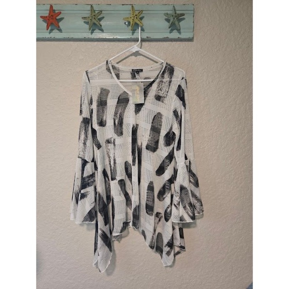 Dor Dor Black & White Tunic